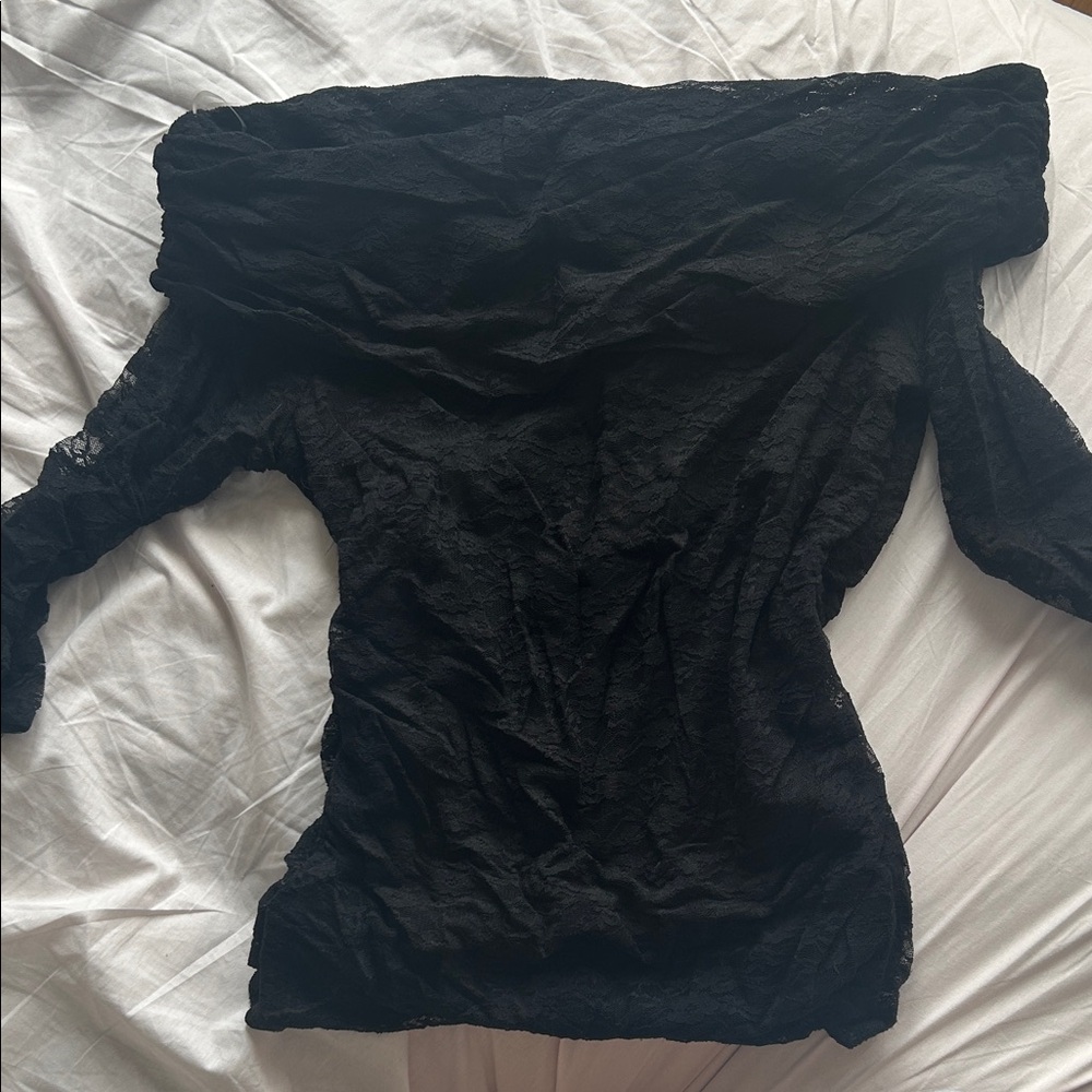 Suzy Shier Black Off-Shoulder Lace Top